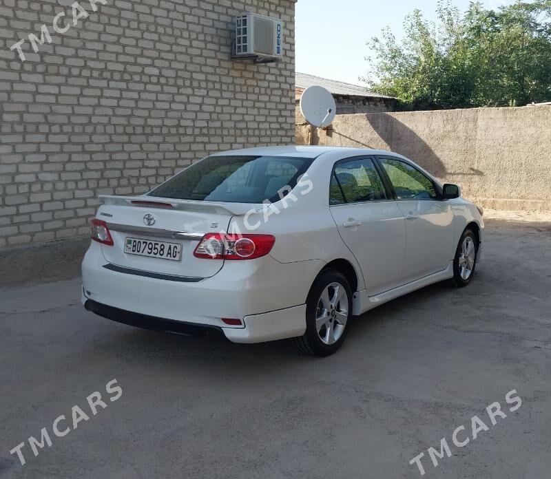 Toyota Corolla 2013 - 186 000 TMT - Ашхабад - img 10