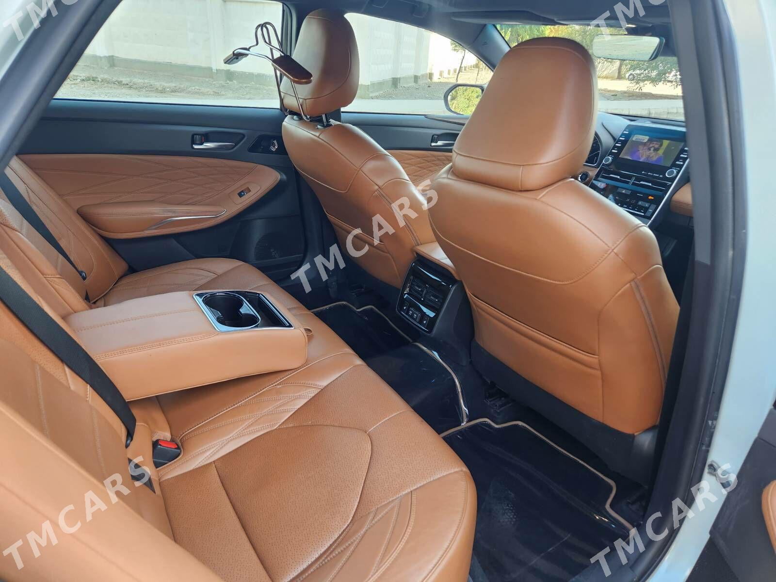 Toyota Avalon 2019 - 450 000 TMT - Ашхабад - img 6