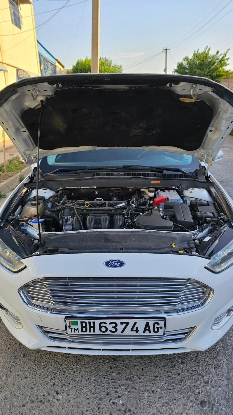 Ford Fusion 2015 - 165 000 TMT - Parahat 8 - img 10