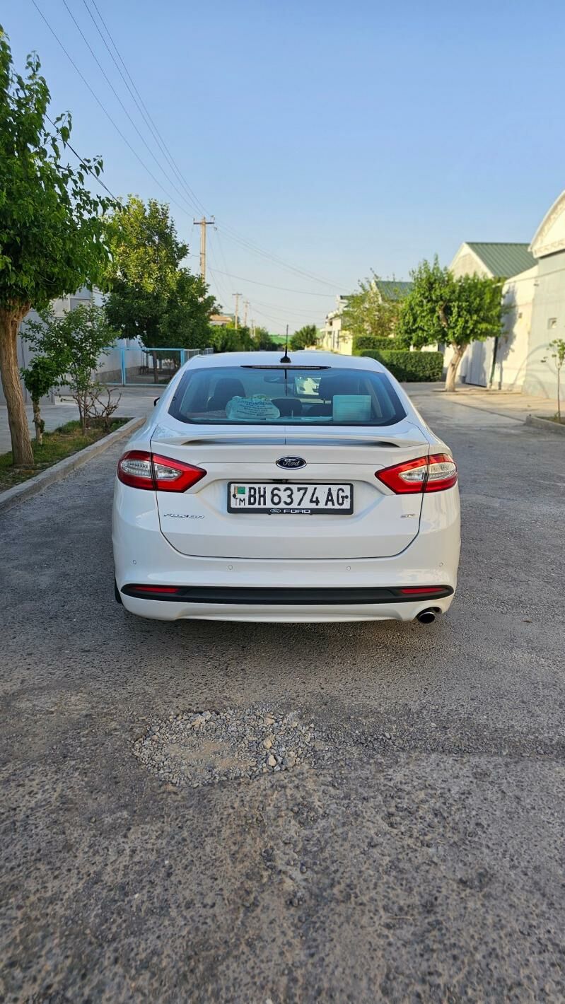 Ford Fusion 2015 - 165 000 TMT - Parahat 8 - img 7