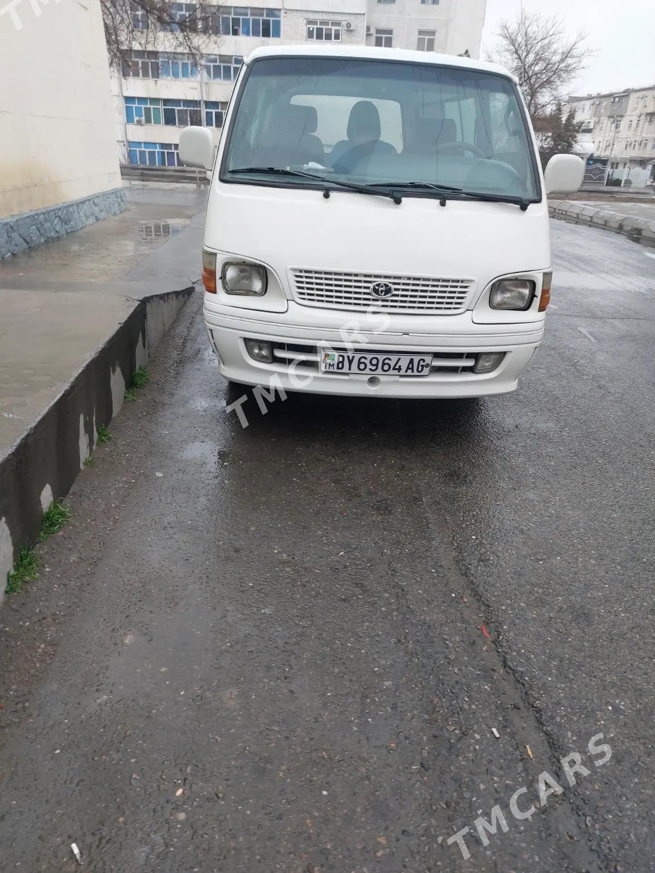 Toyota Hiace 2004 - 150 000 TMT - Ашхабад - img 2