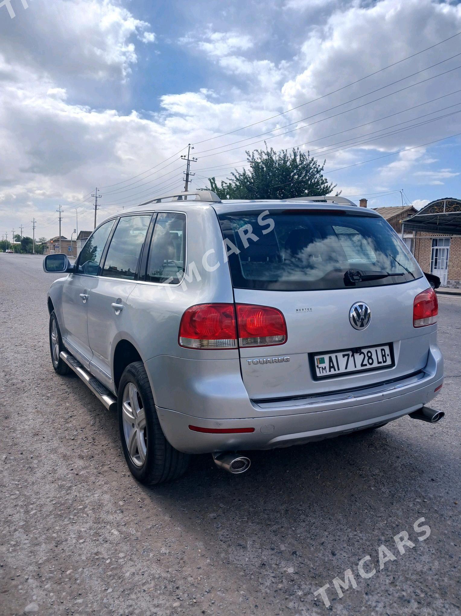 Volkswagen Touareg 2005 - 130 000 TMT - Türkmenabat - img 3