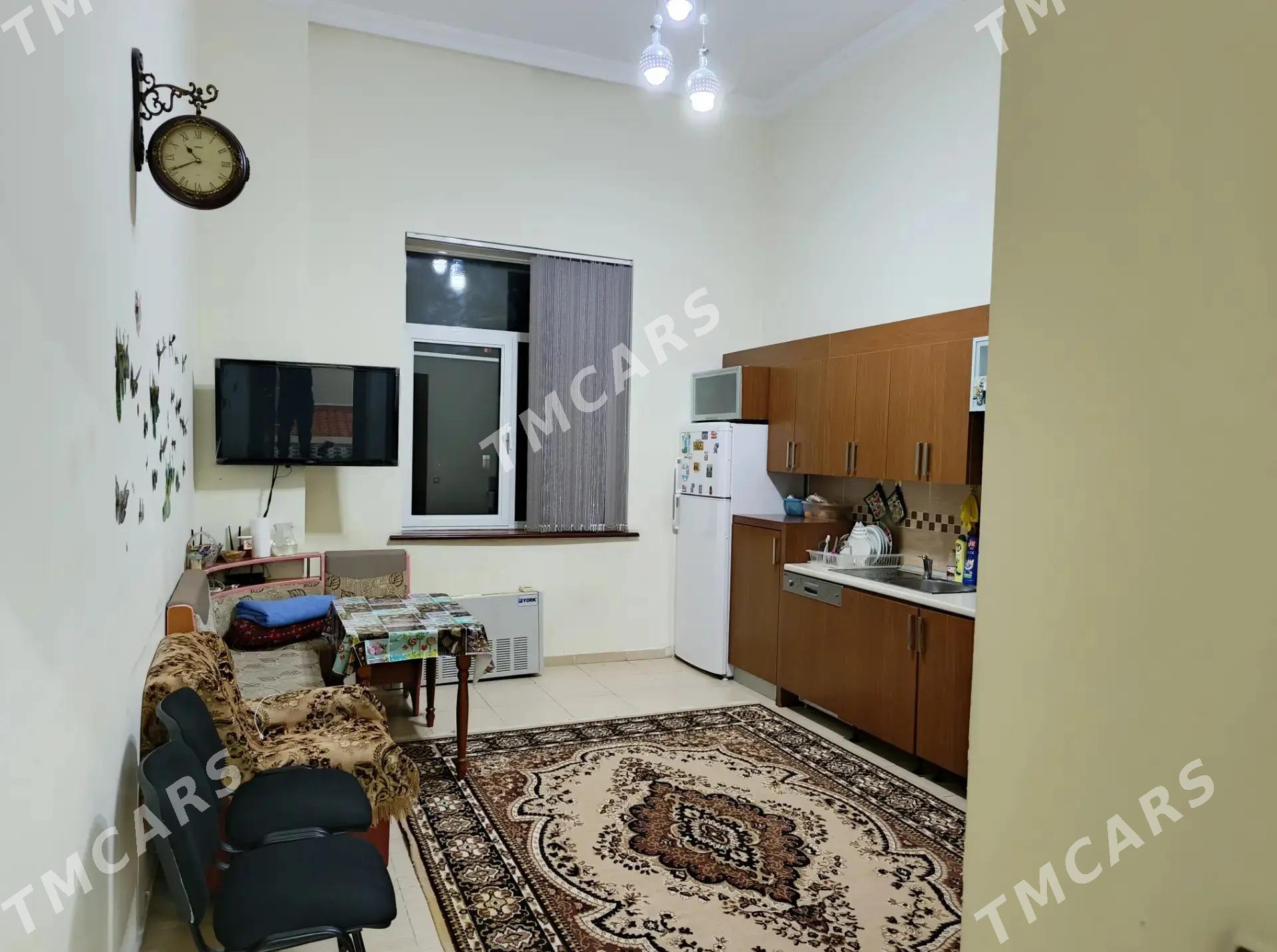3 ком по Ата Турка - ТРЦ "Беркарар" - img 2