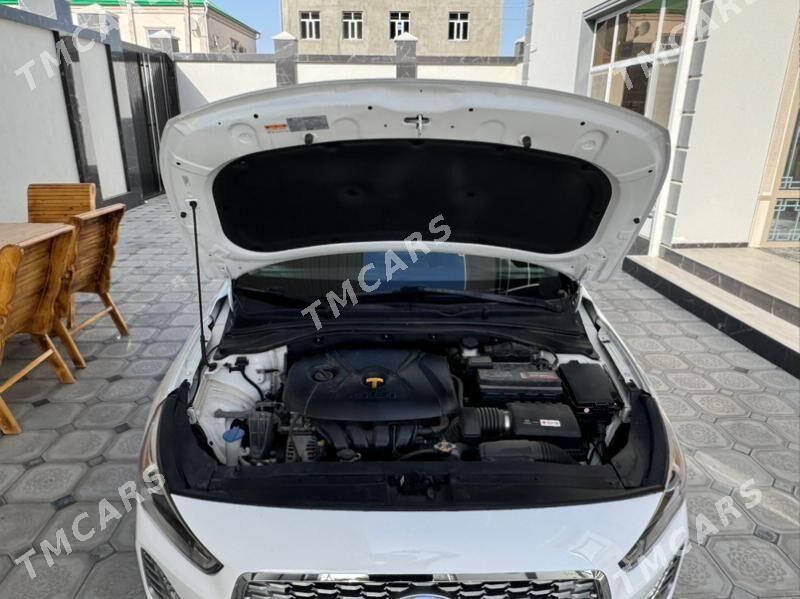 Hyundai Elantra GT 2020 - 205 000 TMT - Мары - img 6