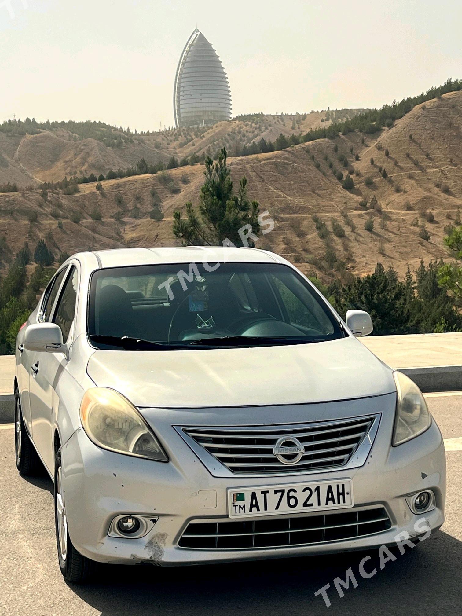 Nissan Versa 2014 - 93 000 TMT - Aşgabat - img 3
