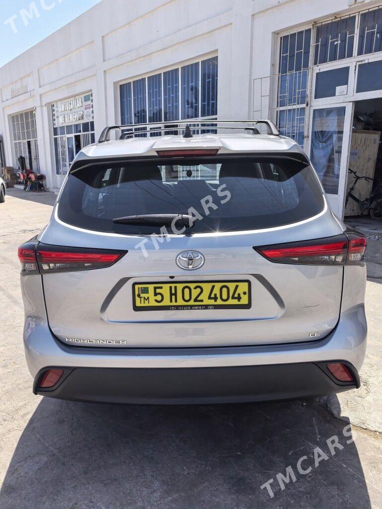 Toyota Highlander 2022 - 460 000 TMT - Türkmenabat - img 4