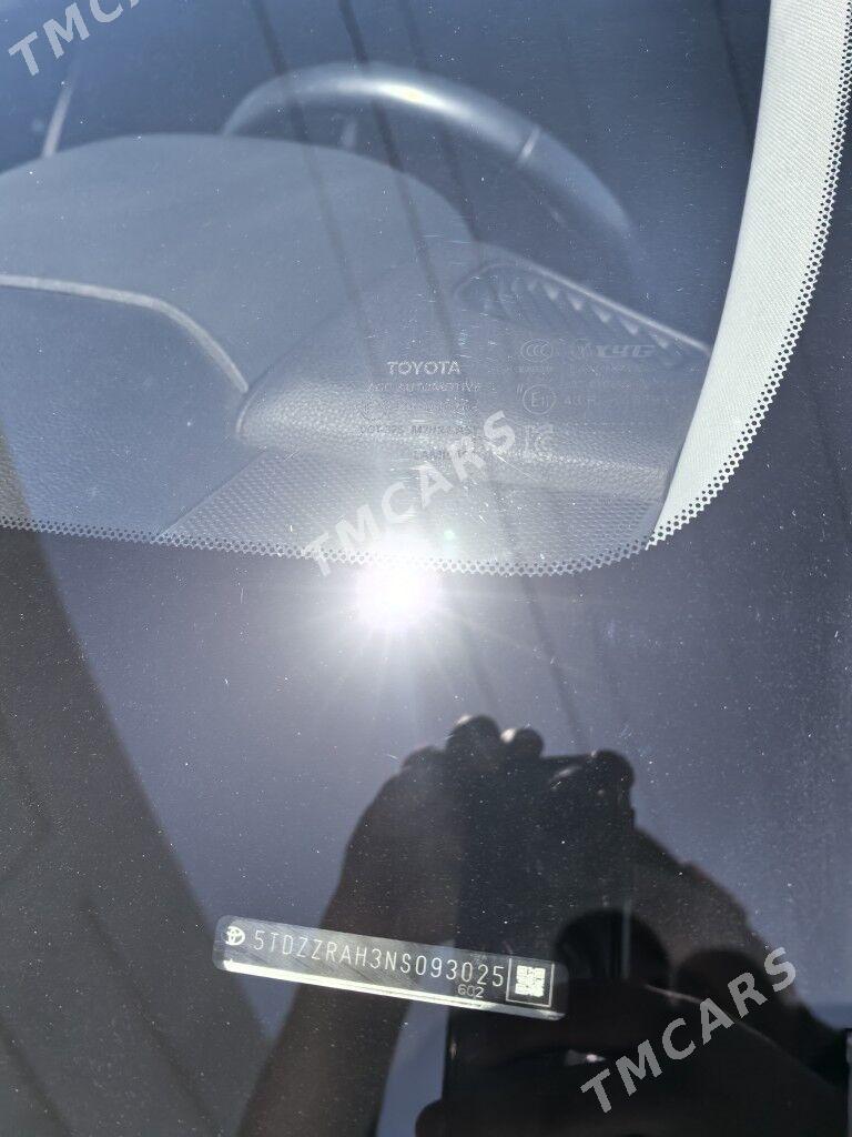 Toyota Highlander 2022 - 460 000 TMT - Türkmenabat - img 10