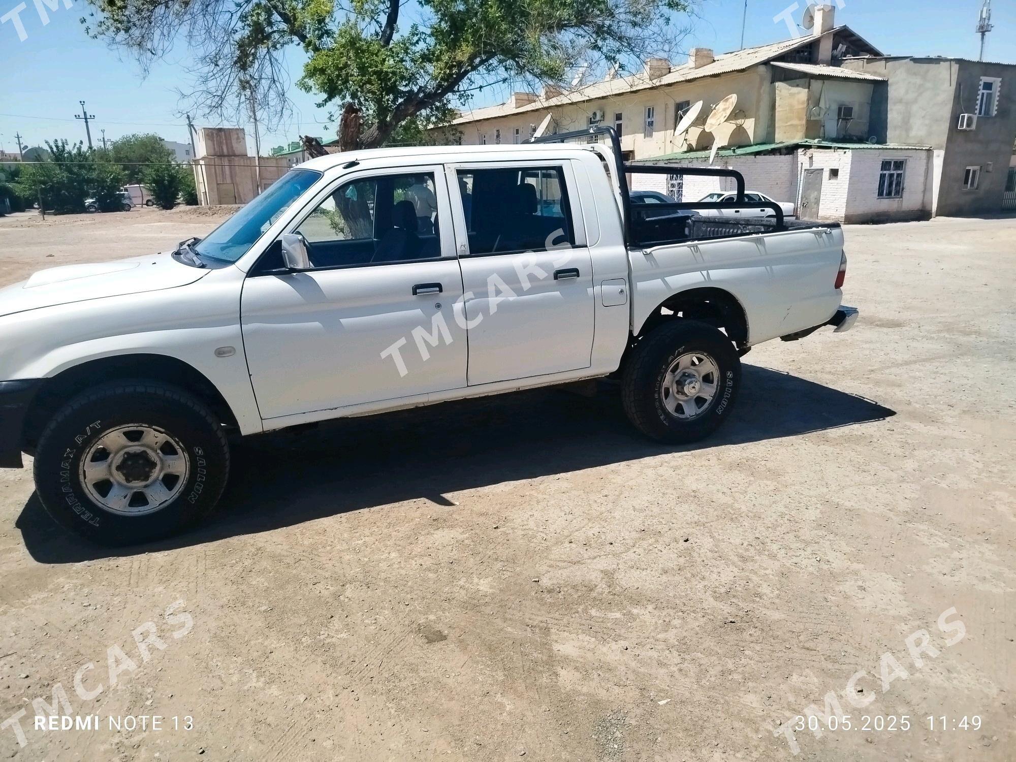 Mitsubishi L200 2004 - 70 000 TMT - Дашогуз - img 3
