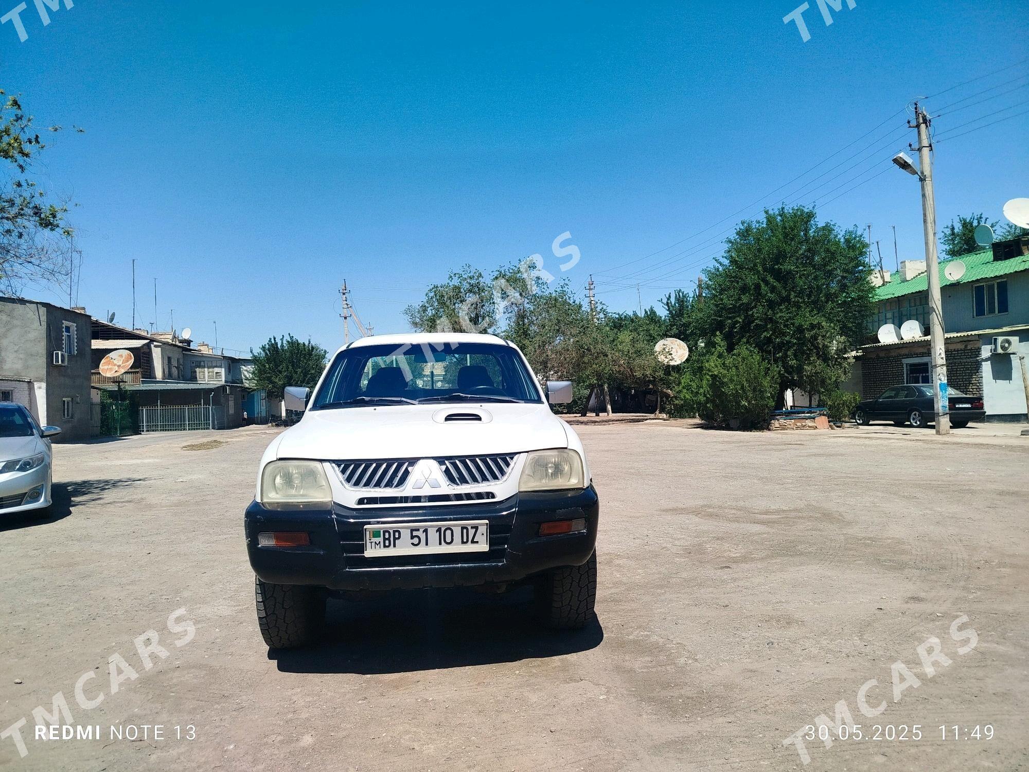 Mitsubishi L200 2004 - 70 000 TMT - Дашогуз - img 5