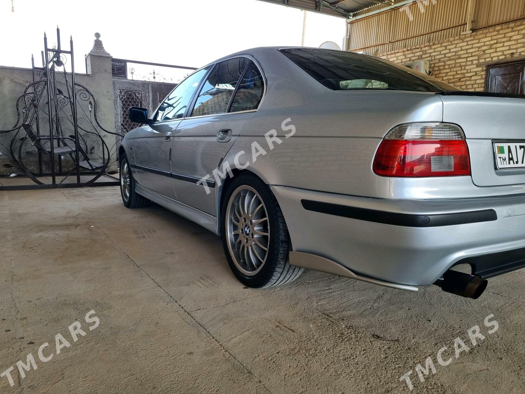 BMW 540 1998 - 90 000 TMT - Babadaýhan - img 3