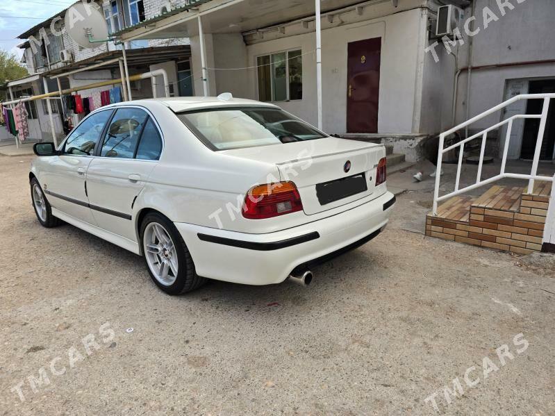 BMW E39 2001 - 145 000 TMT - Balkanabat - img 5