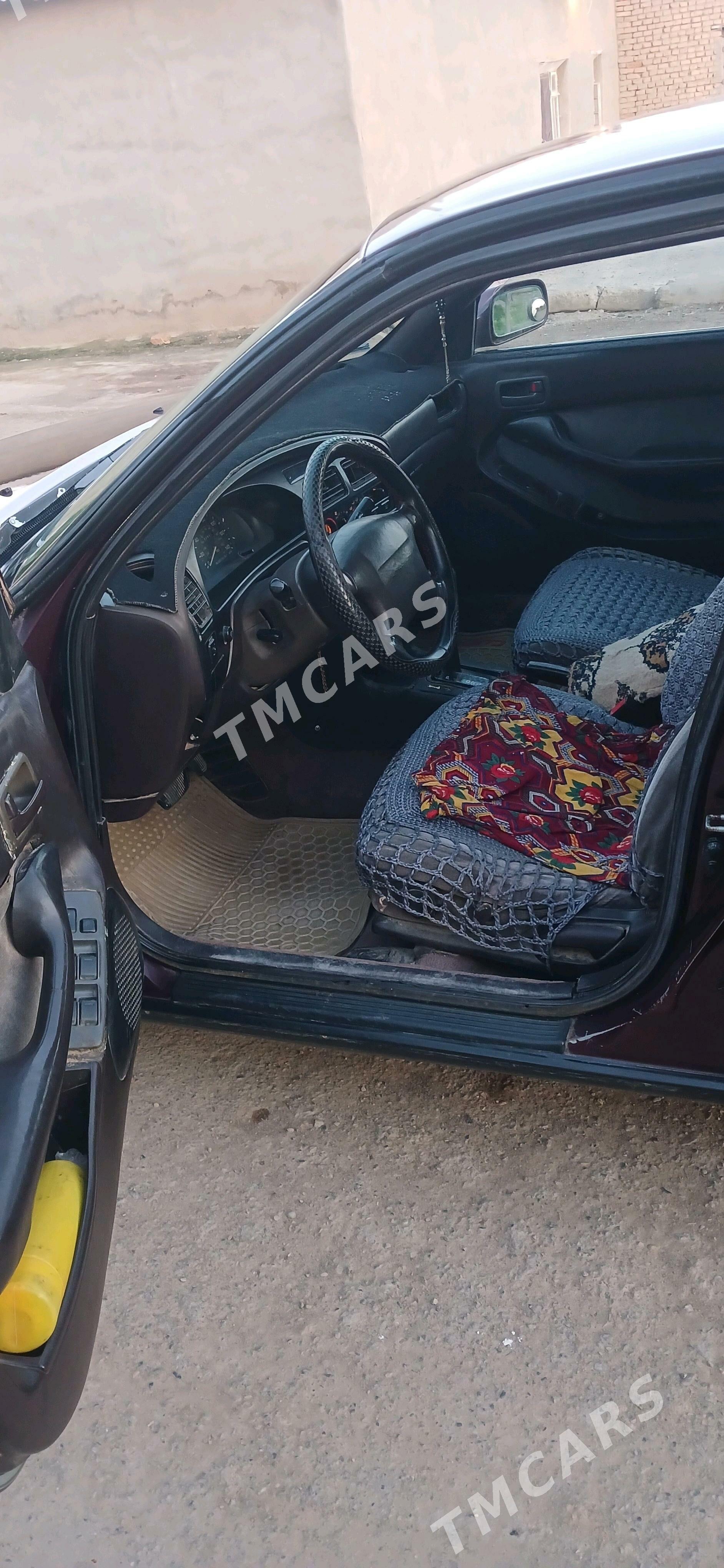 Toyota Camry 1992 - 66 000 TMT - Mary - img 5