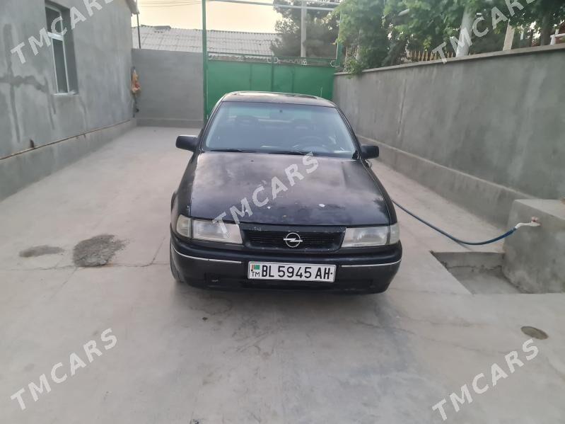 Opel Vectra 1989 - 16 000 TMT - Бахарден - img 2