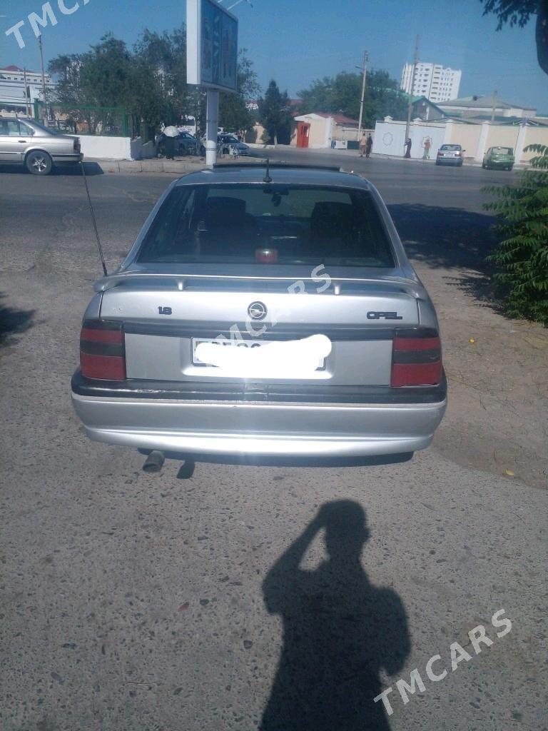 Opel Vectra 1993 - 40 000 TMT - Türkmenbaşy - img 3