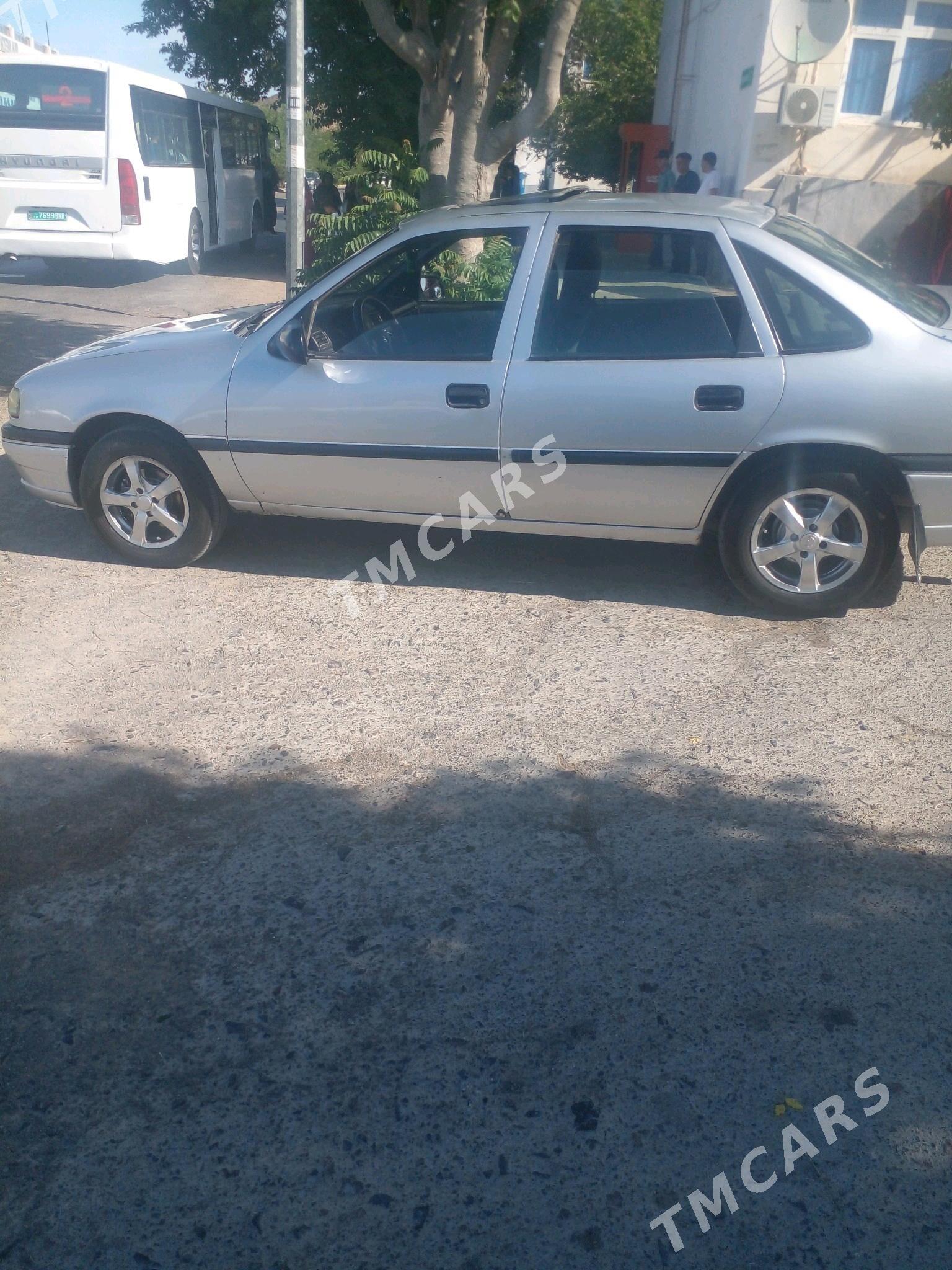 Opel Vectra 1993 - 40 000 TMT - Türkmenbaşy - img 6