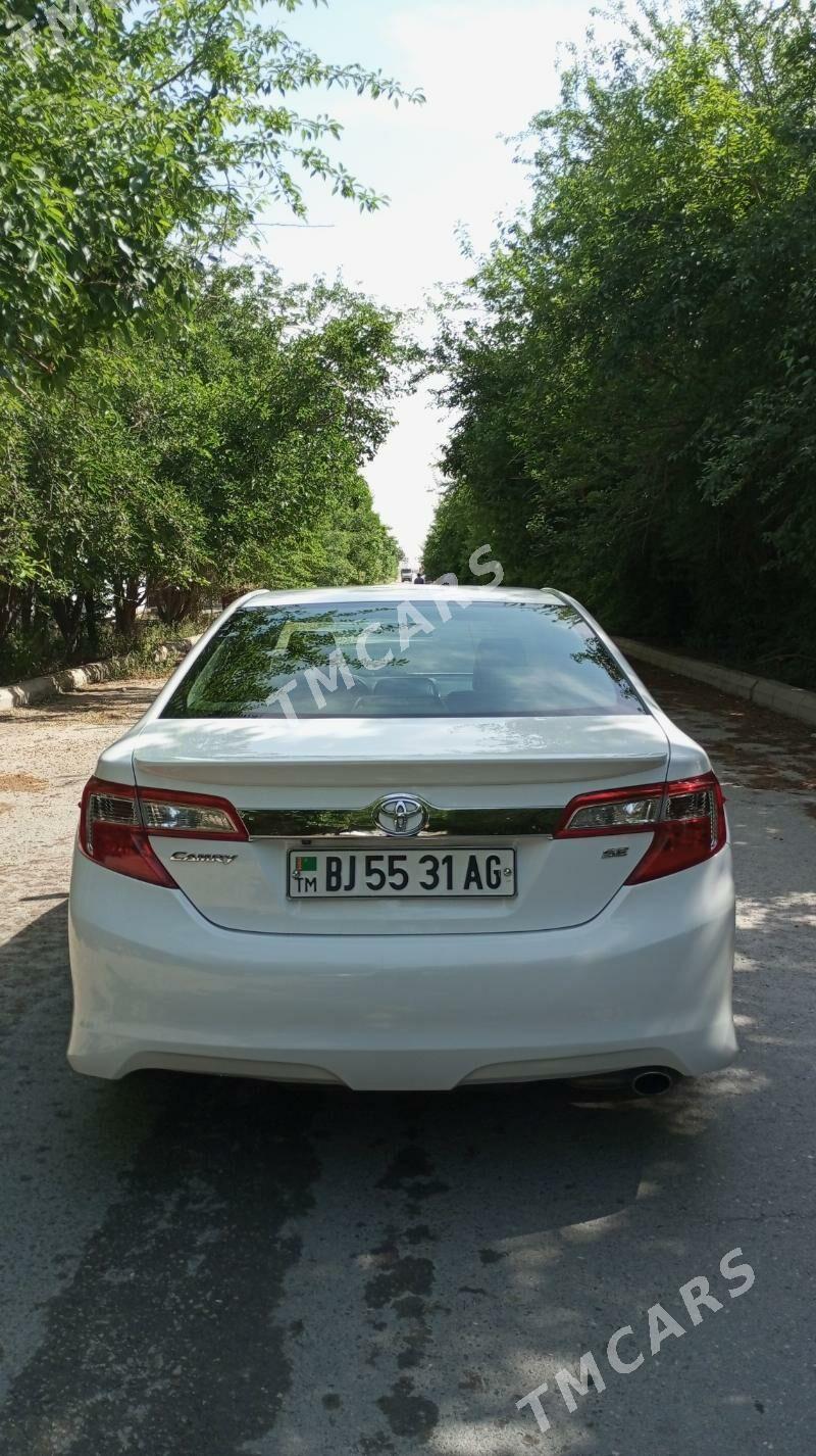 Toyota Camry 2014 - 220 000 TMT - Aşgabat - img 3