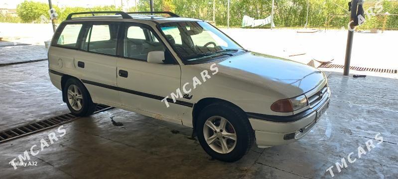 Opel Astra 1993 - 30 000 TMT - Mary - img 3