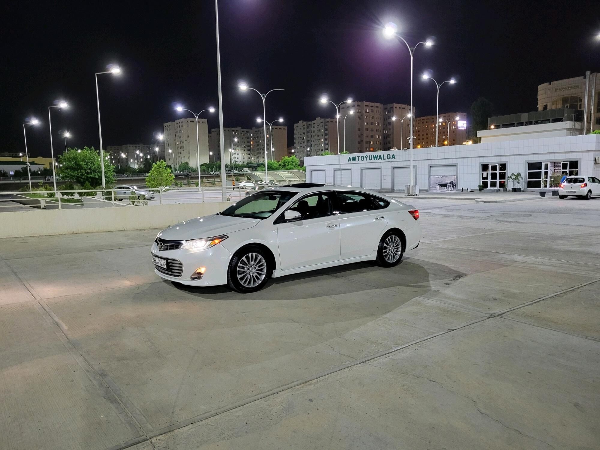 Toyota Avalon 2013 - 275 000 TMT - Ашхабад - img 2
