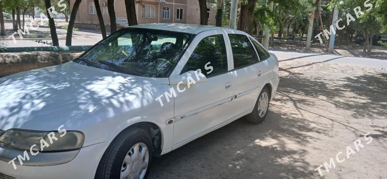 Opel Vectra 1998 - 35 000 TMT - Мары - img 6