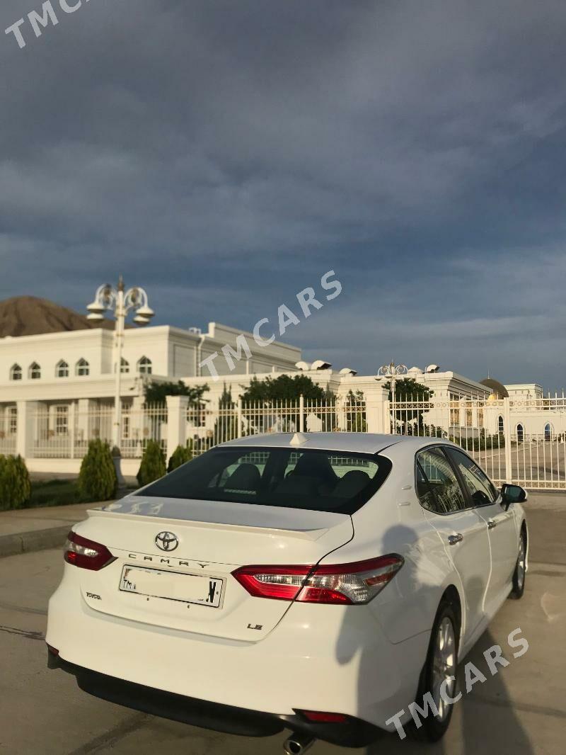 Toyota Camry 2018 - 290 000 TMT - Balkanabat - img 2
