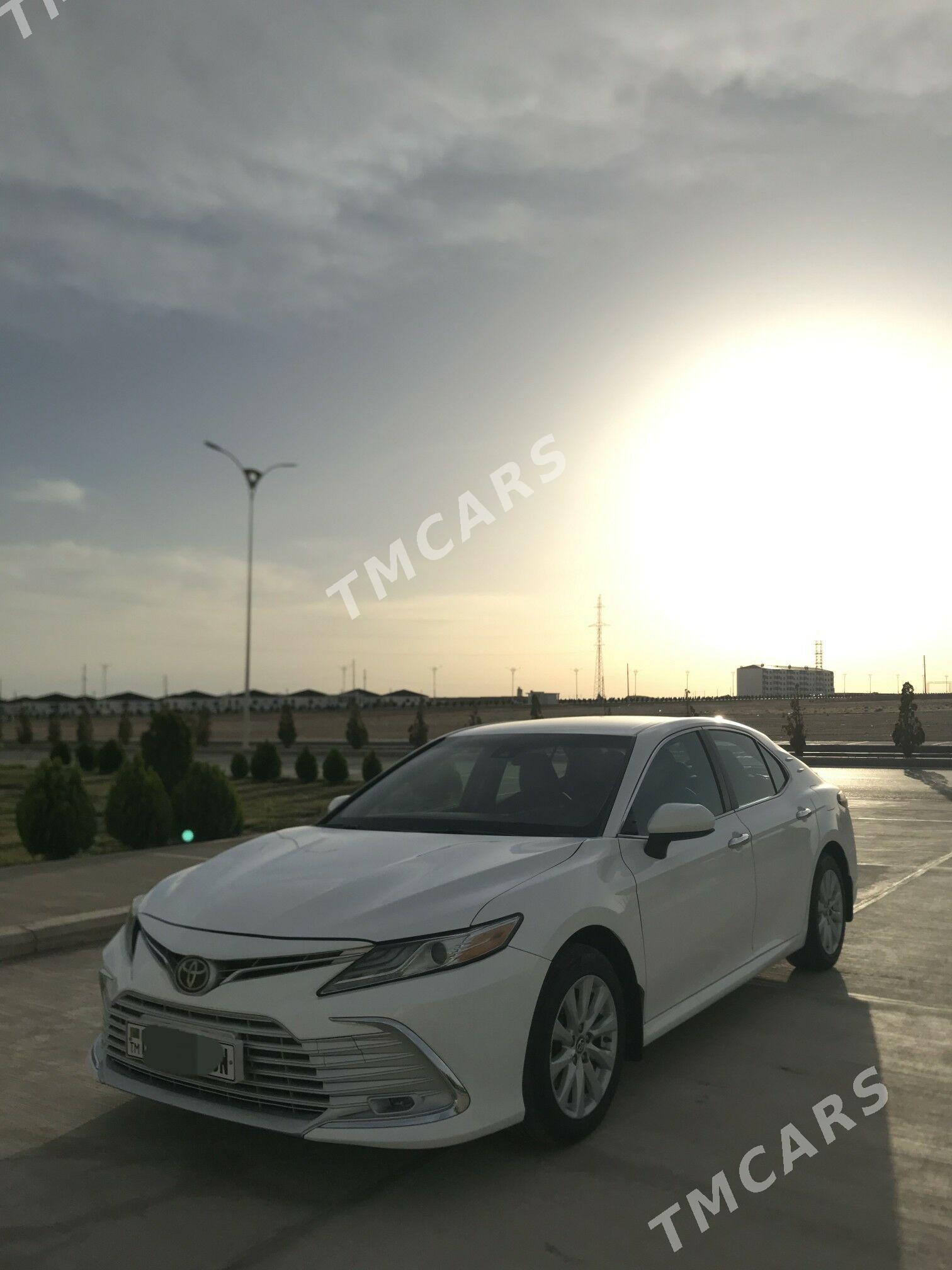 Toyota Camry 2018 - 290 000 TMT - Balkanabat - img 3