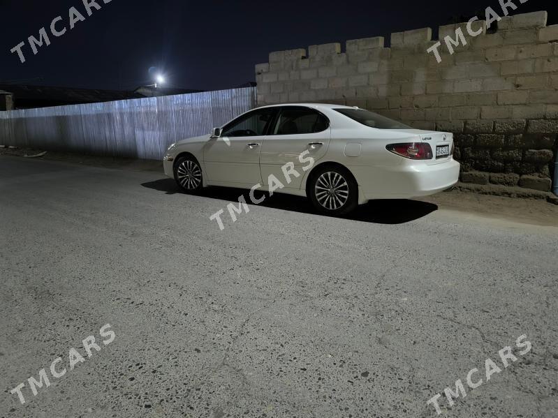 Lexus ES 300 2002 - 190 000 TMT - Фарап - img 4