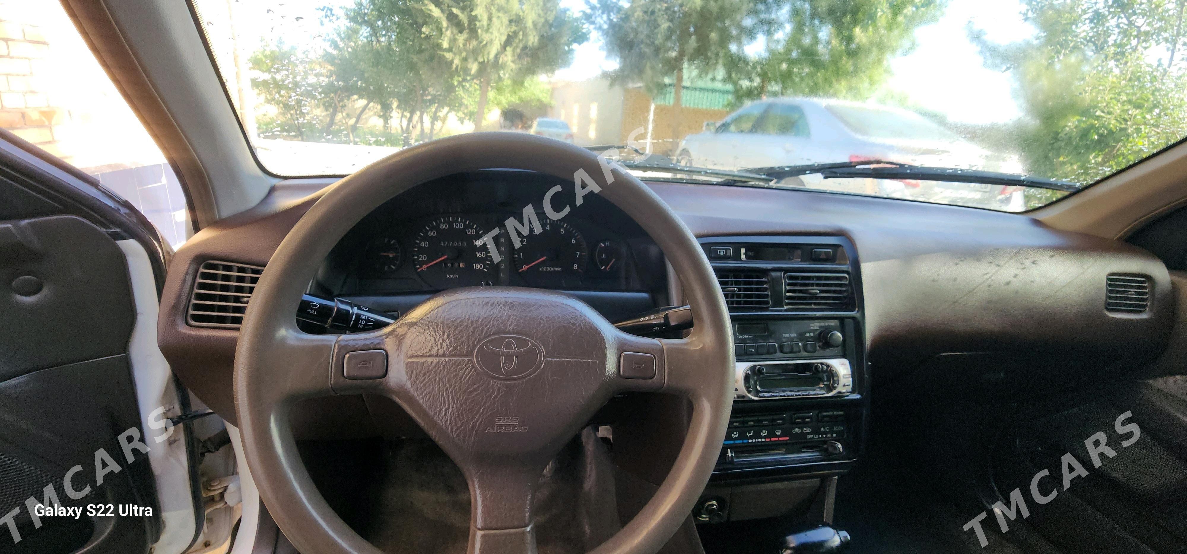 Toyota Corona 1997 - 65 000 TMT - Hojambaz - img 4