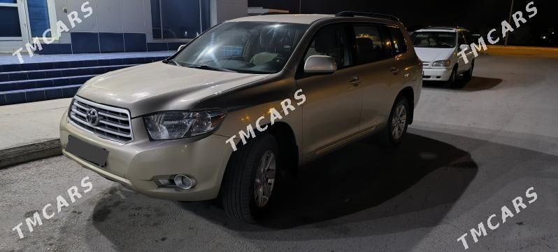 Toyota Highlander 2010 - 245 000 TMT - Балканабат - img 3