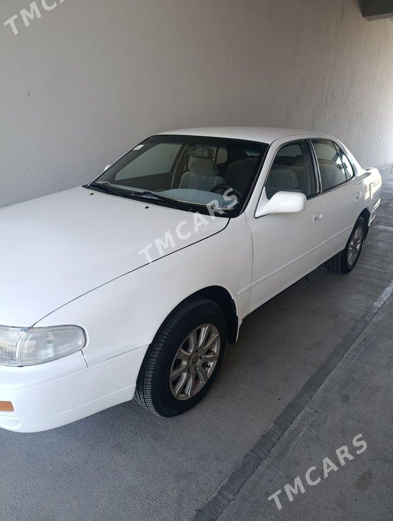 Toyota Camry 1994 - 95 000 TMT - Векильбазар - img 3