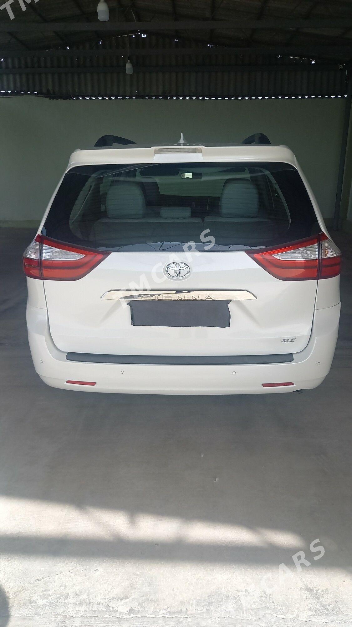 Toyota Sienna 2018 - 470 000 TMT - 16-й этап - img 3