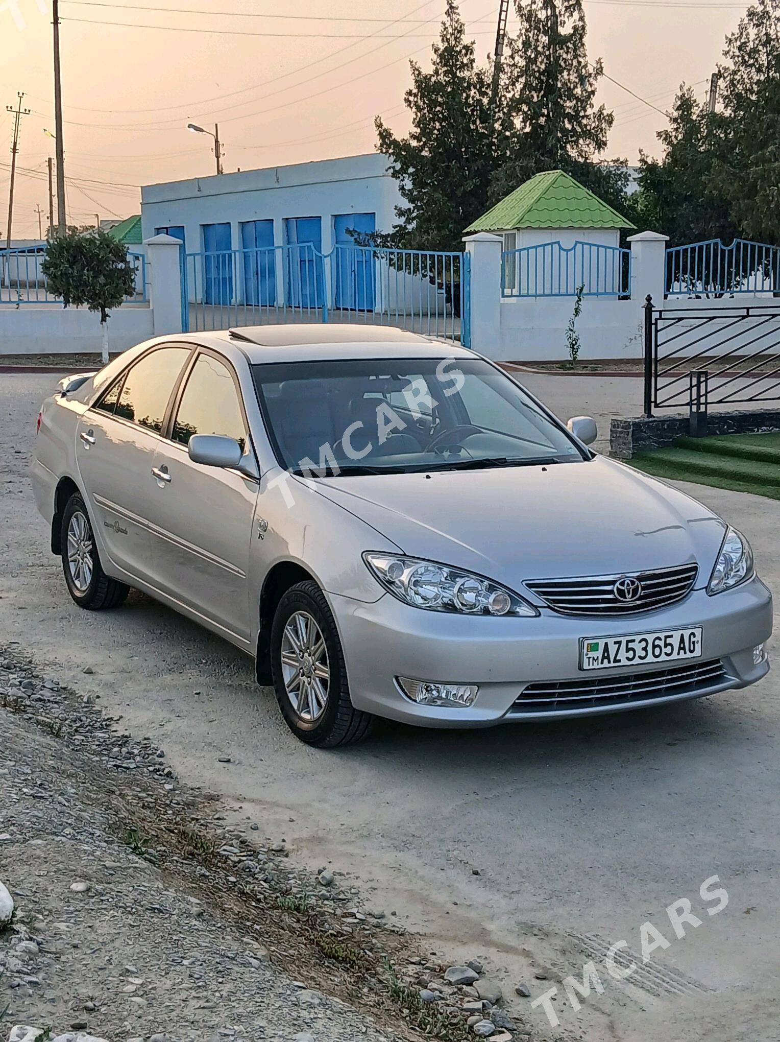 Toyota Camry 2004 - 210 000 TMT - Бахарден - img 2