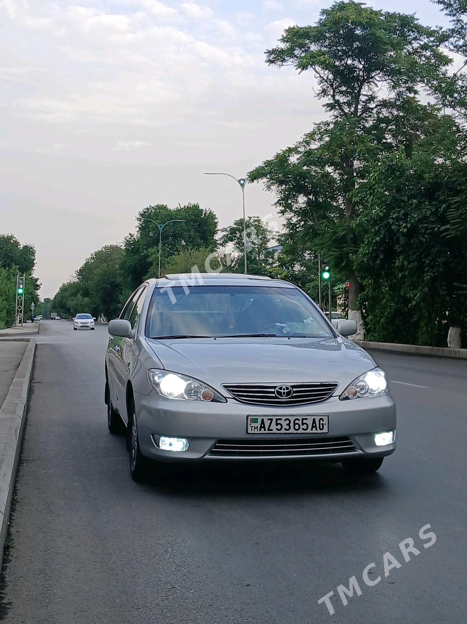 Toyota Camry 2004 - 210 000 TMT - Бахарден - img 9