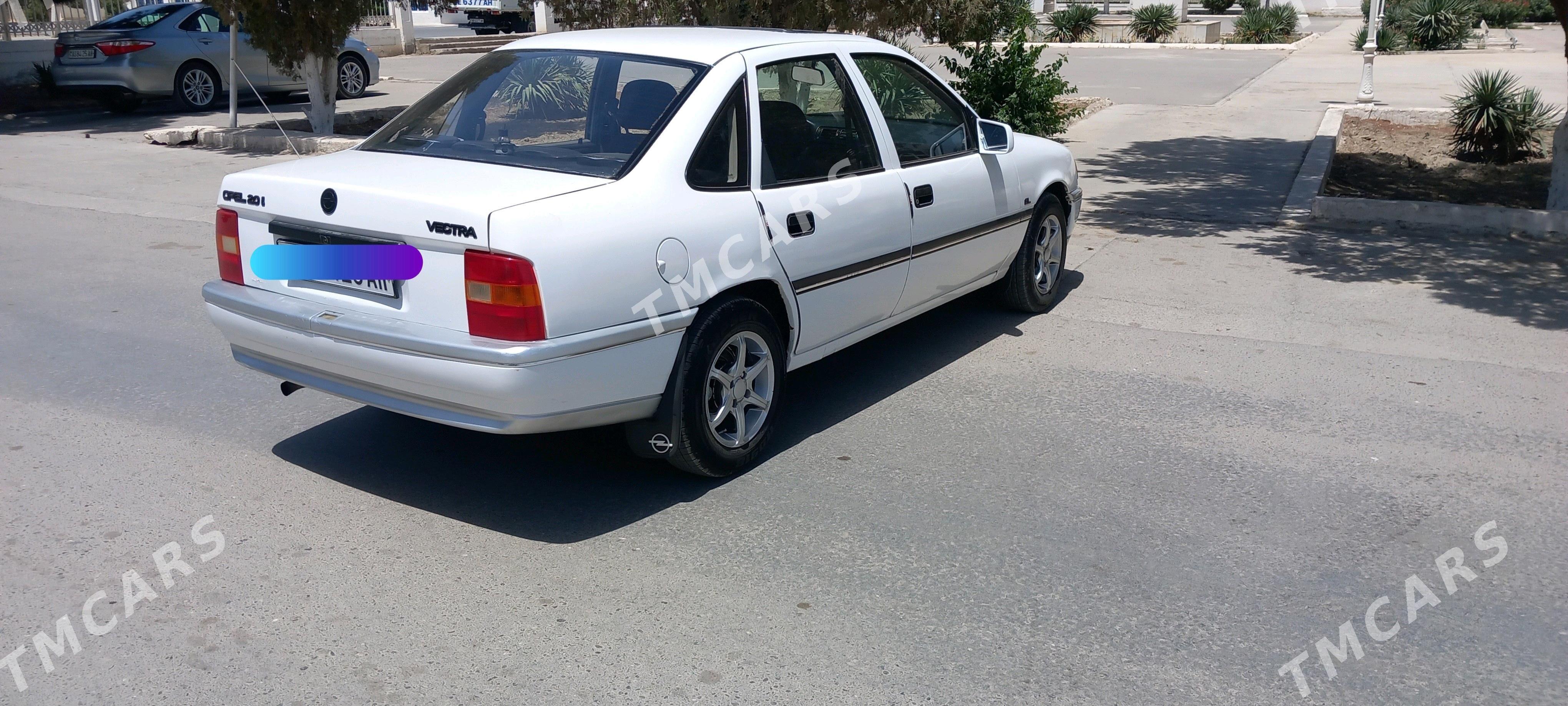 Opel Vectra 1992 - 40 000 TMT - Bäherden - img 3