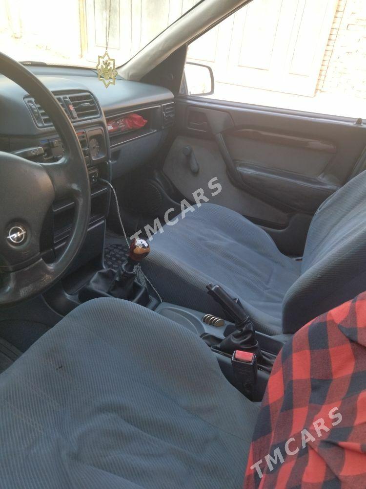 Opel Vectra 1991 - 30 000 TMT - Мары - img 5