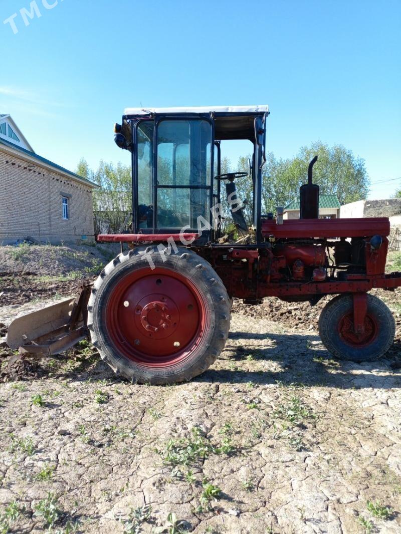 MTZ T-28 1988 - 70 000 TMT - Кёнеургенч - img 2