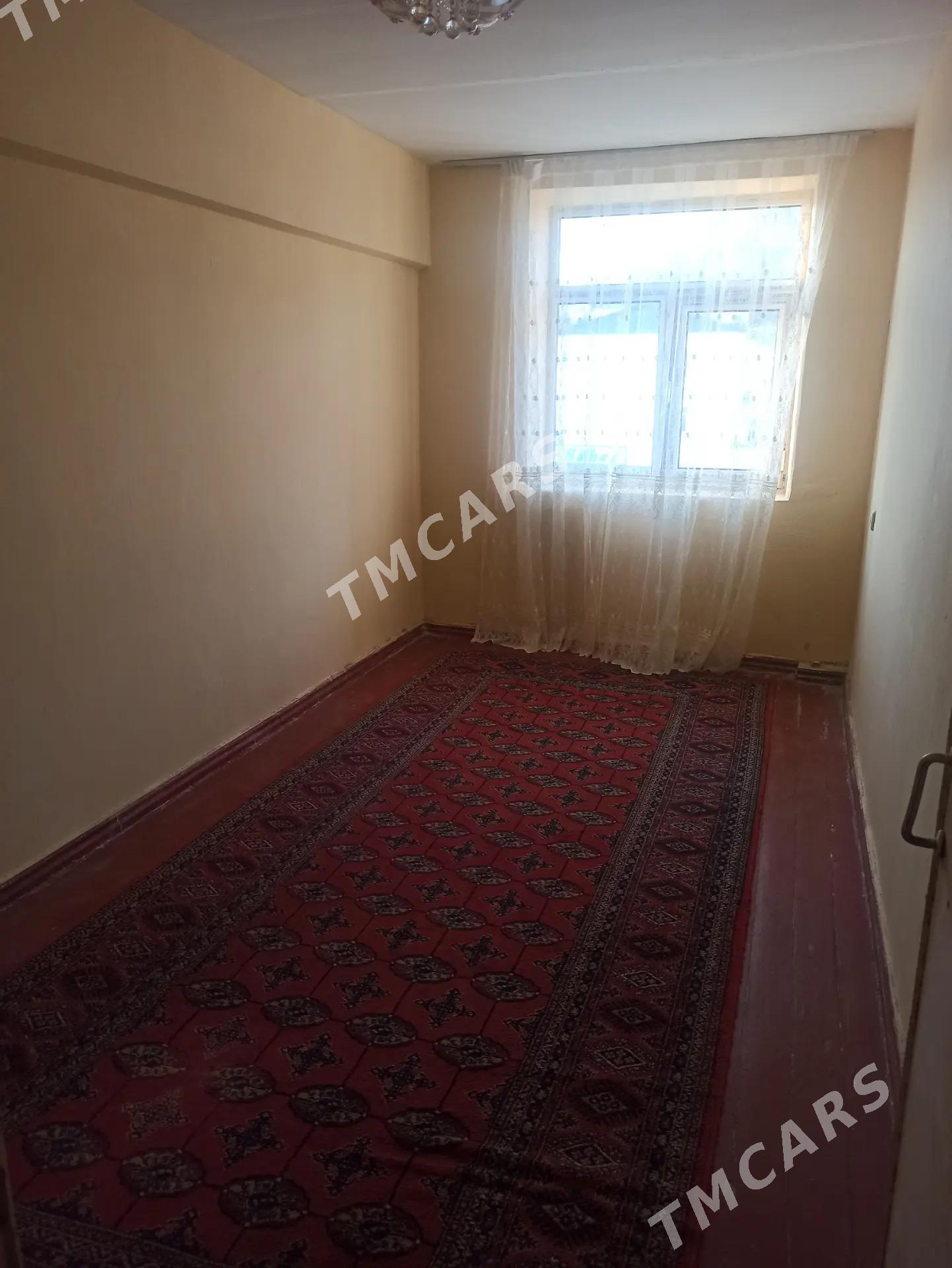 ПРОДАЕТСЯ КВАРТИРА - Türkmenbaşy - img 1