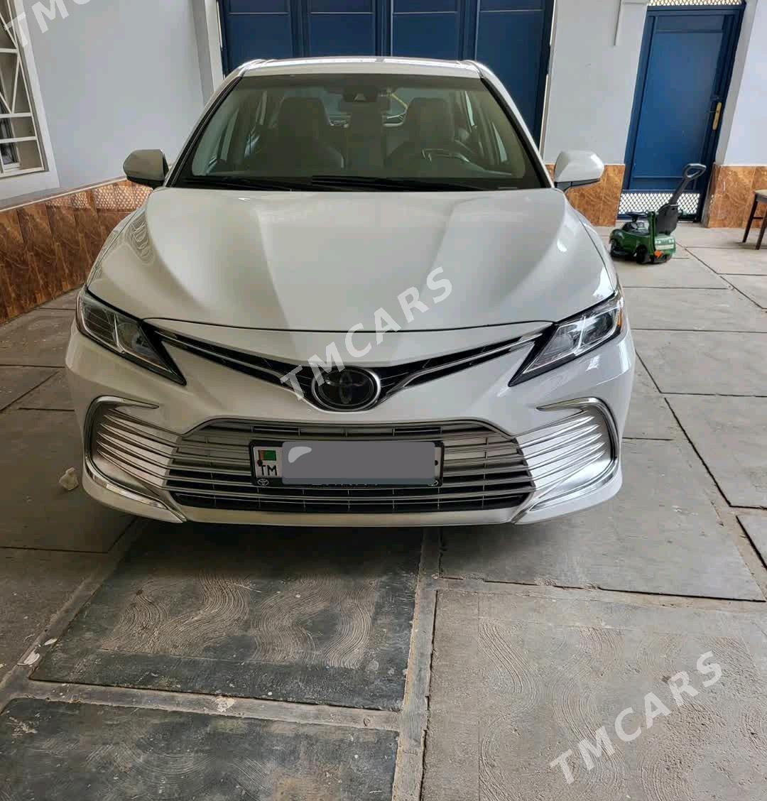 Toyota Camry 2021 - 295 000 TMT - Aşgabat - img 2
