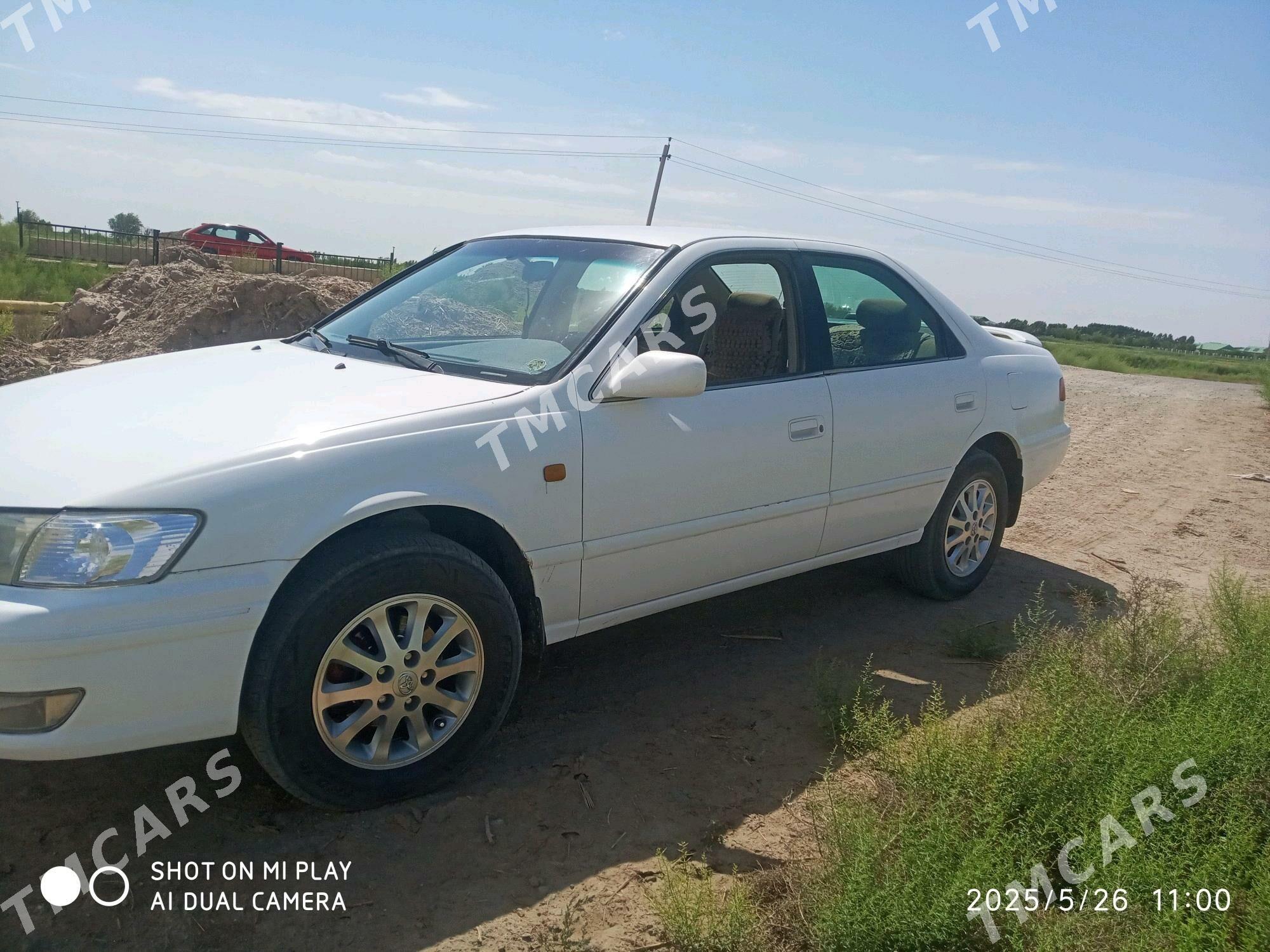 Toyota Camry 2001 - 115 000 TMT - Кёнеургенч - img 2