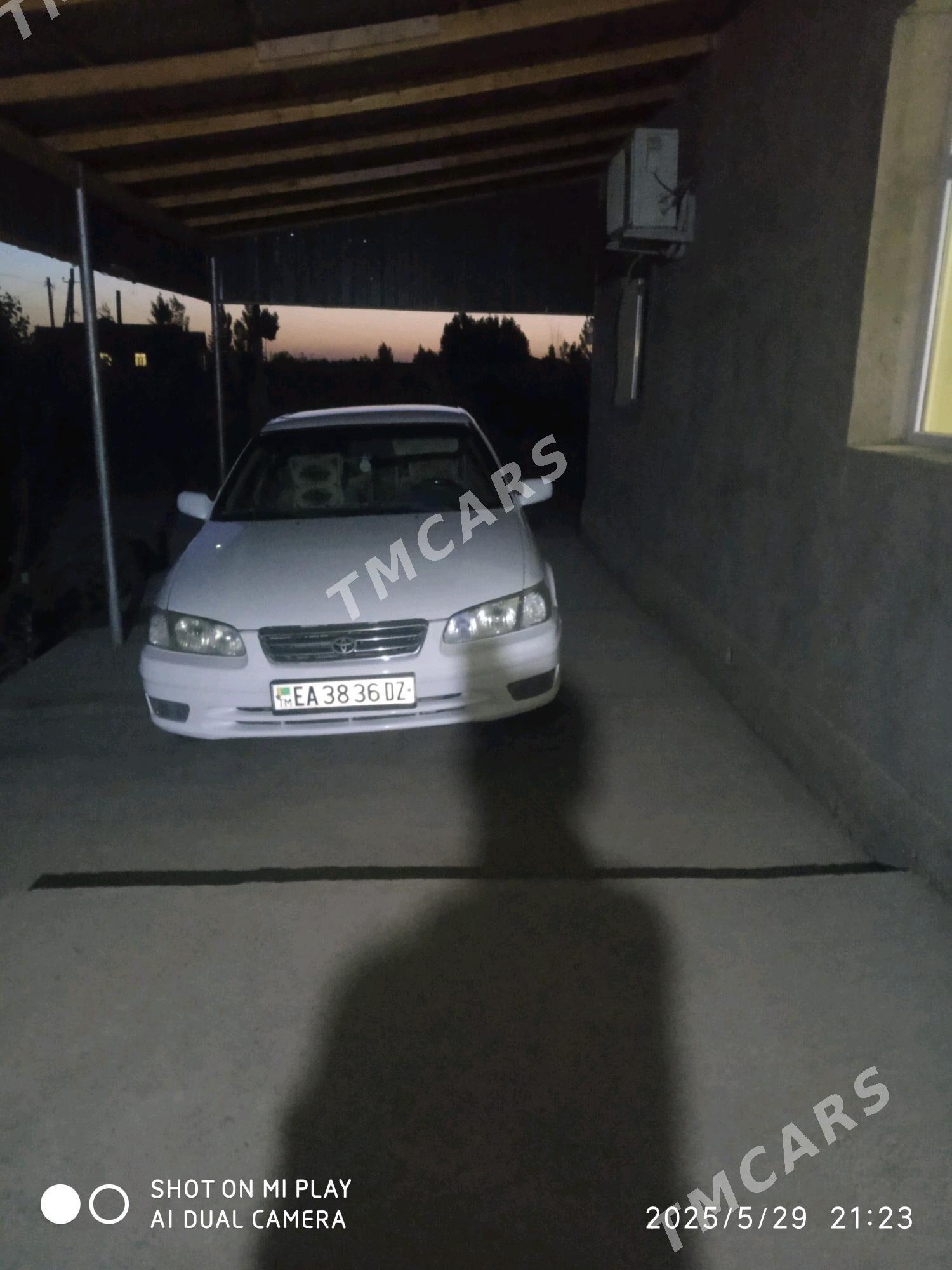 Toyota Camry 2001 - 115 000 TMT - Кёнеургенч - img 5