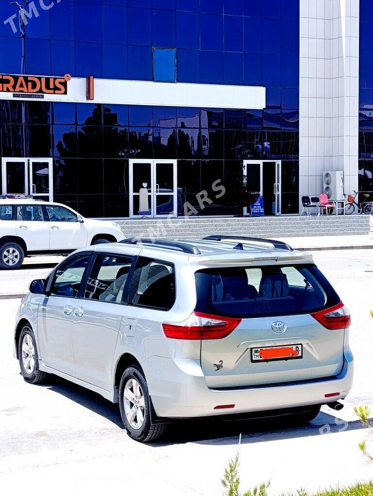 Toyota Sienna 2020 - 330 000 TMT - Kerki - img 6