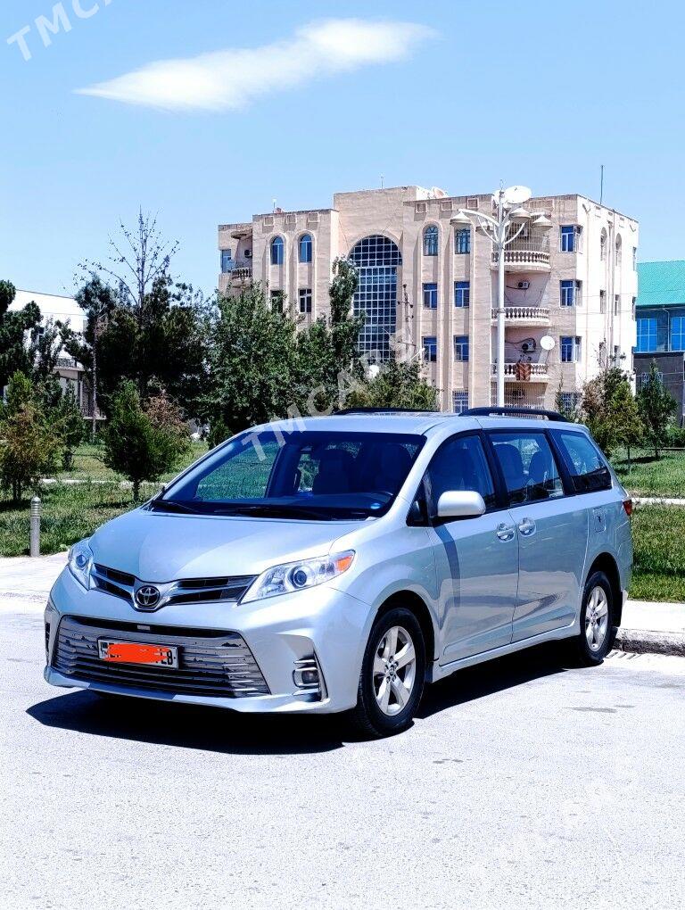 Toyota Sienna 2020 - 330 000 TMT - Kerki - img 2