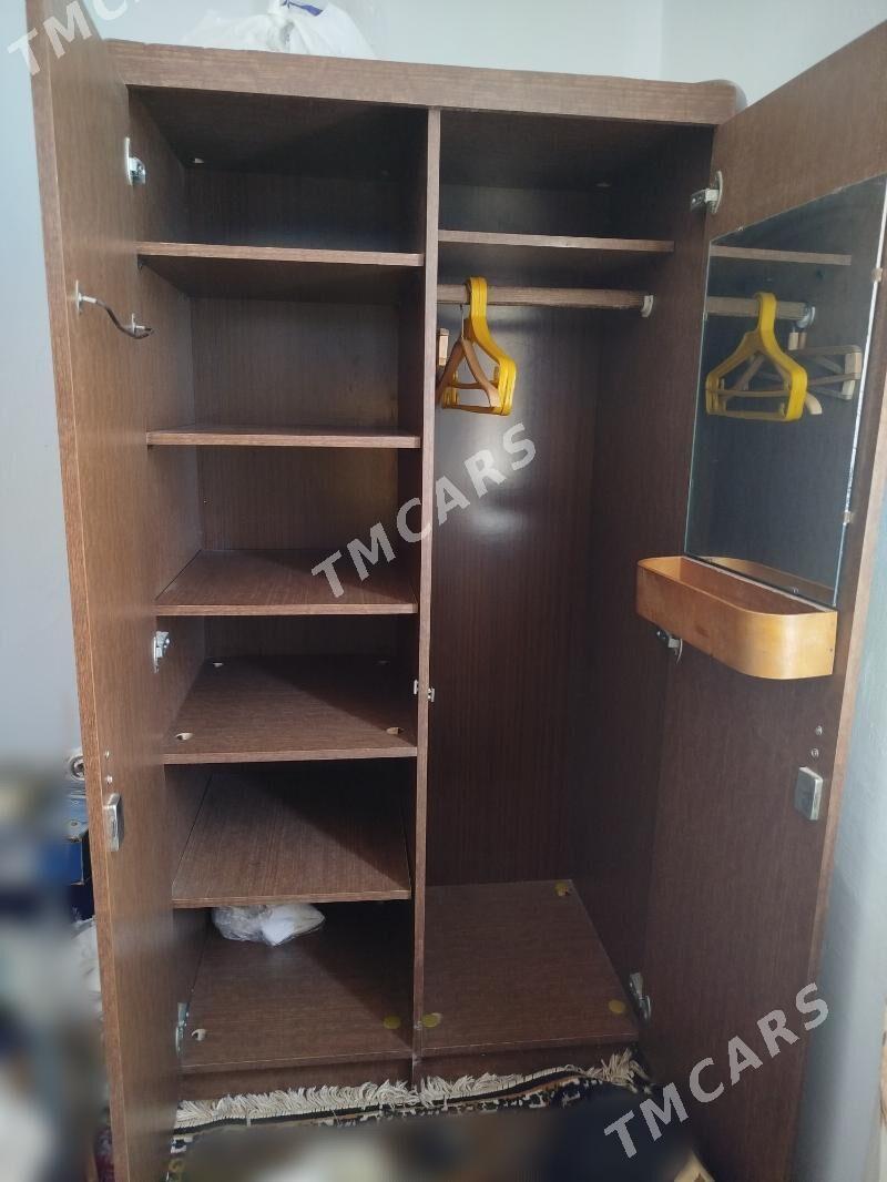 Продается стол, шифонер, сейф - Türkmenbaşy - img 8