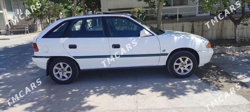 Opel Astra 1993 - 46 000 TMT - Теджен - img 3