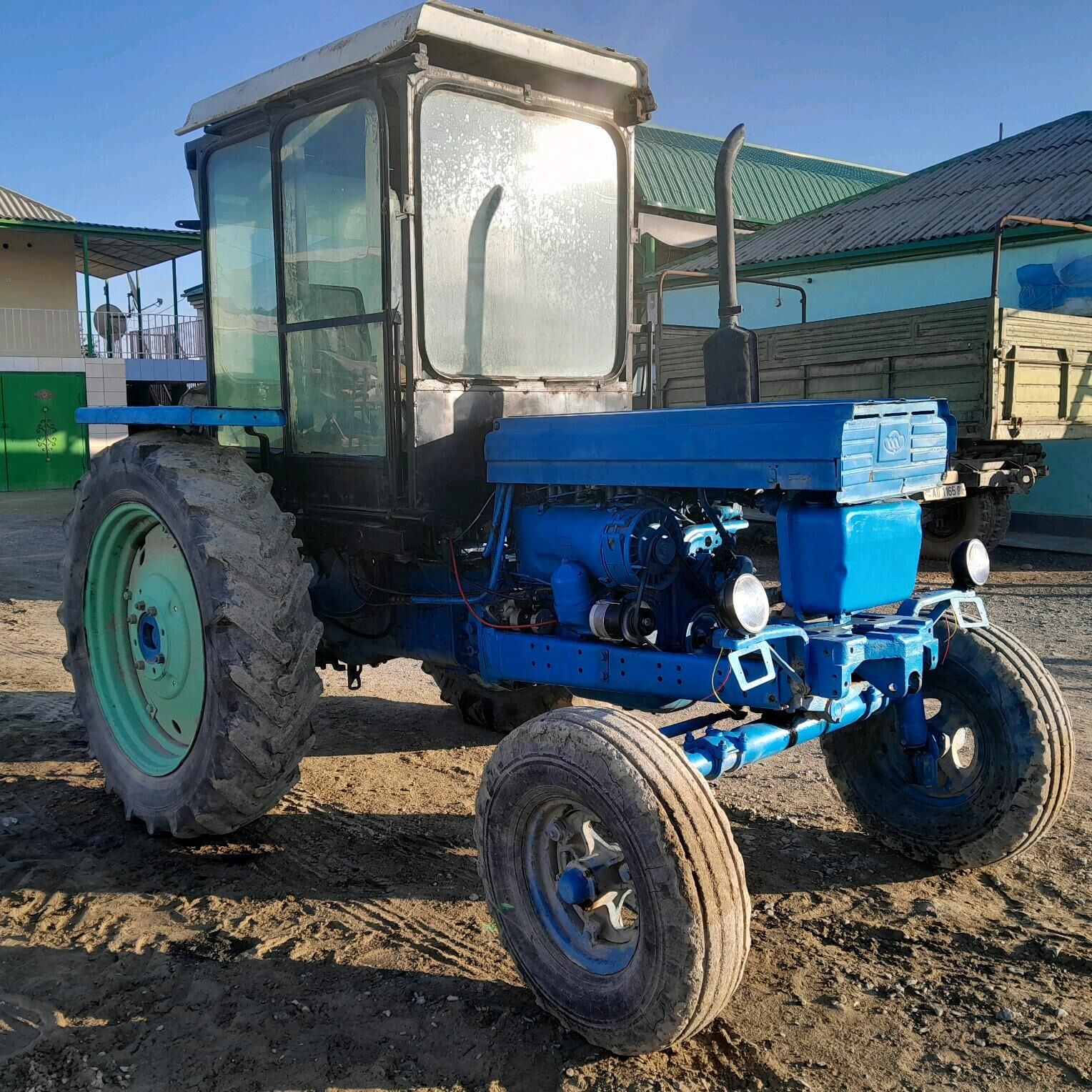 T-28 TRAKTOR MORDA 70 000 TMT - Этрек - img 2