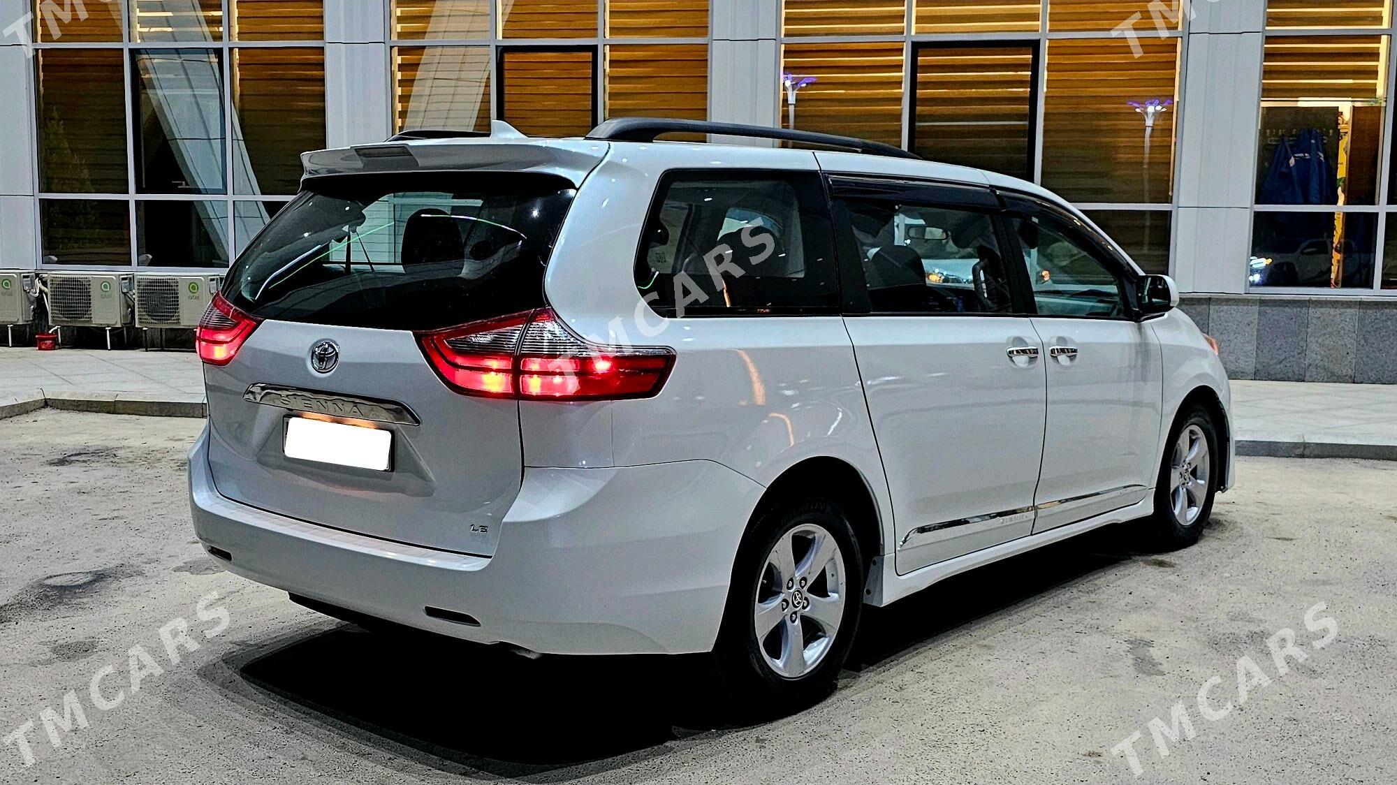 Toyota Sienna 2020 - 340 000 TMT - Türkmenabat - img 7