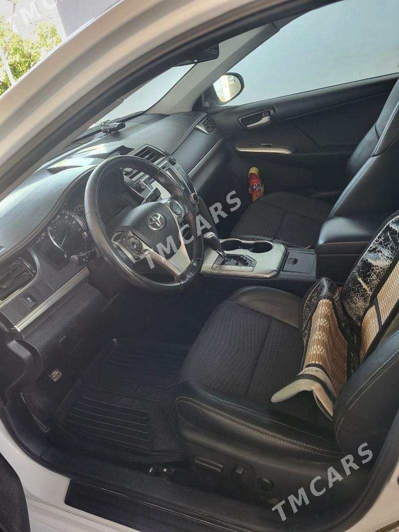 Toyota Camry 2013 - 200 000 TMT - Ёлётен - img 4