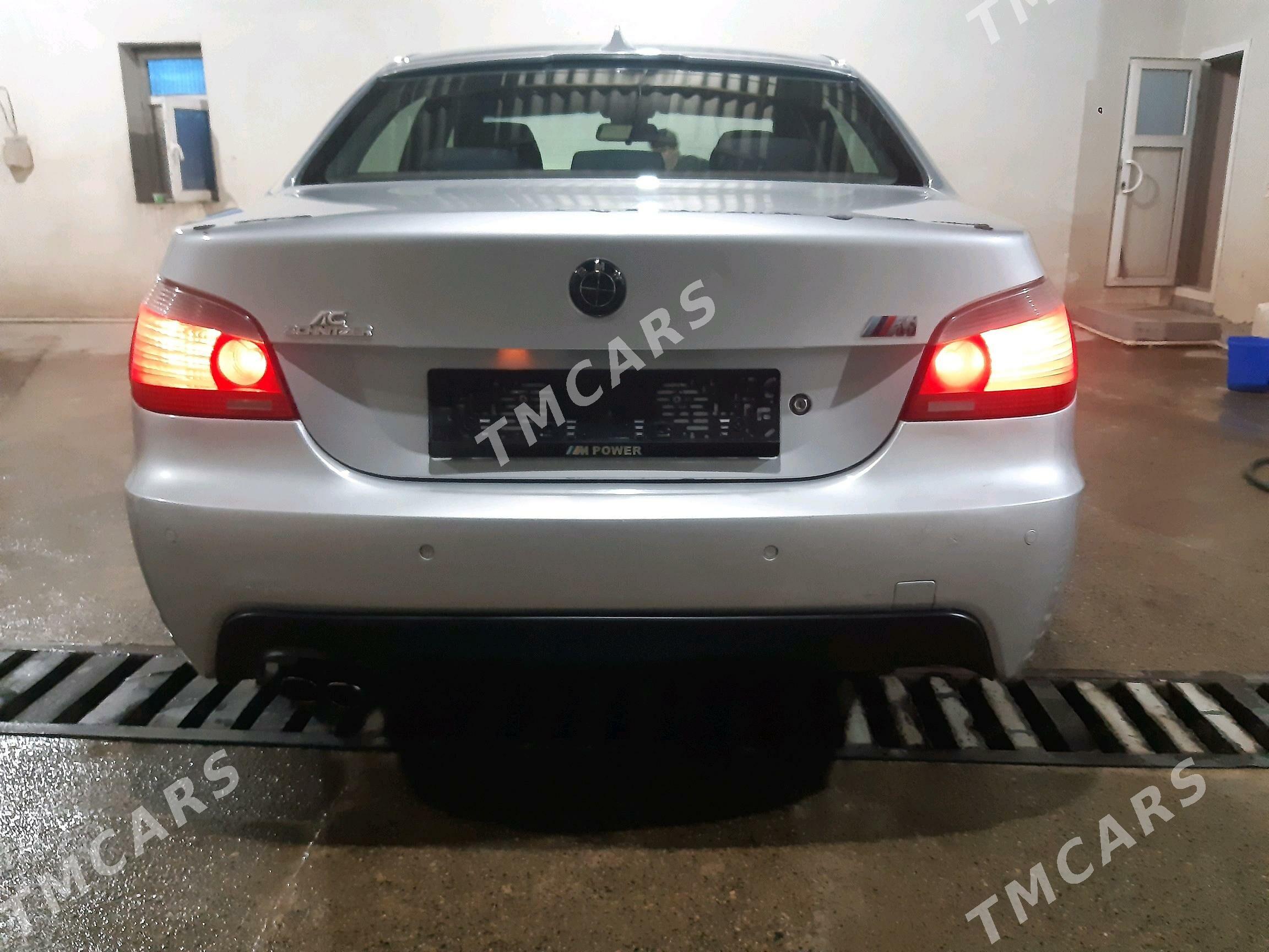BMW E60 2003 - 130 000 TMT - Мары - img 2