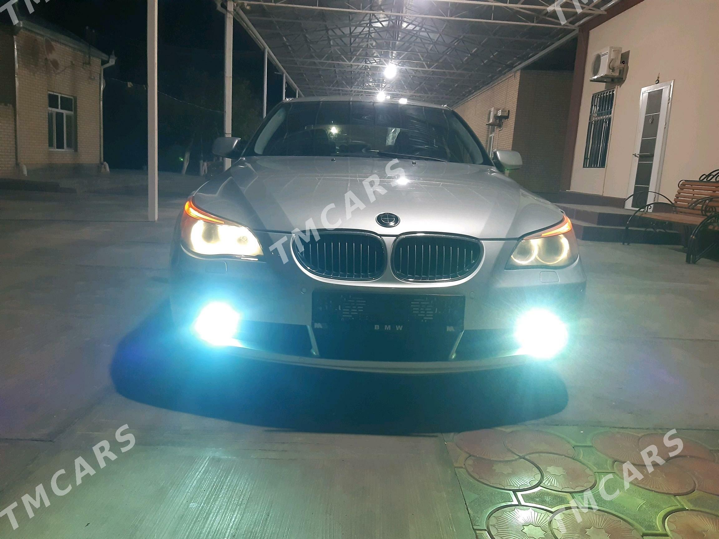BMW E60 2003 - 130 000 TMT - Мары - img 4