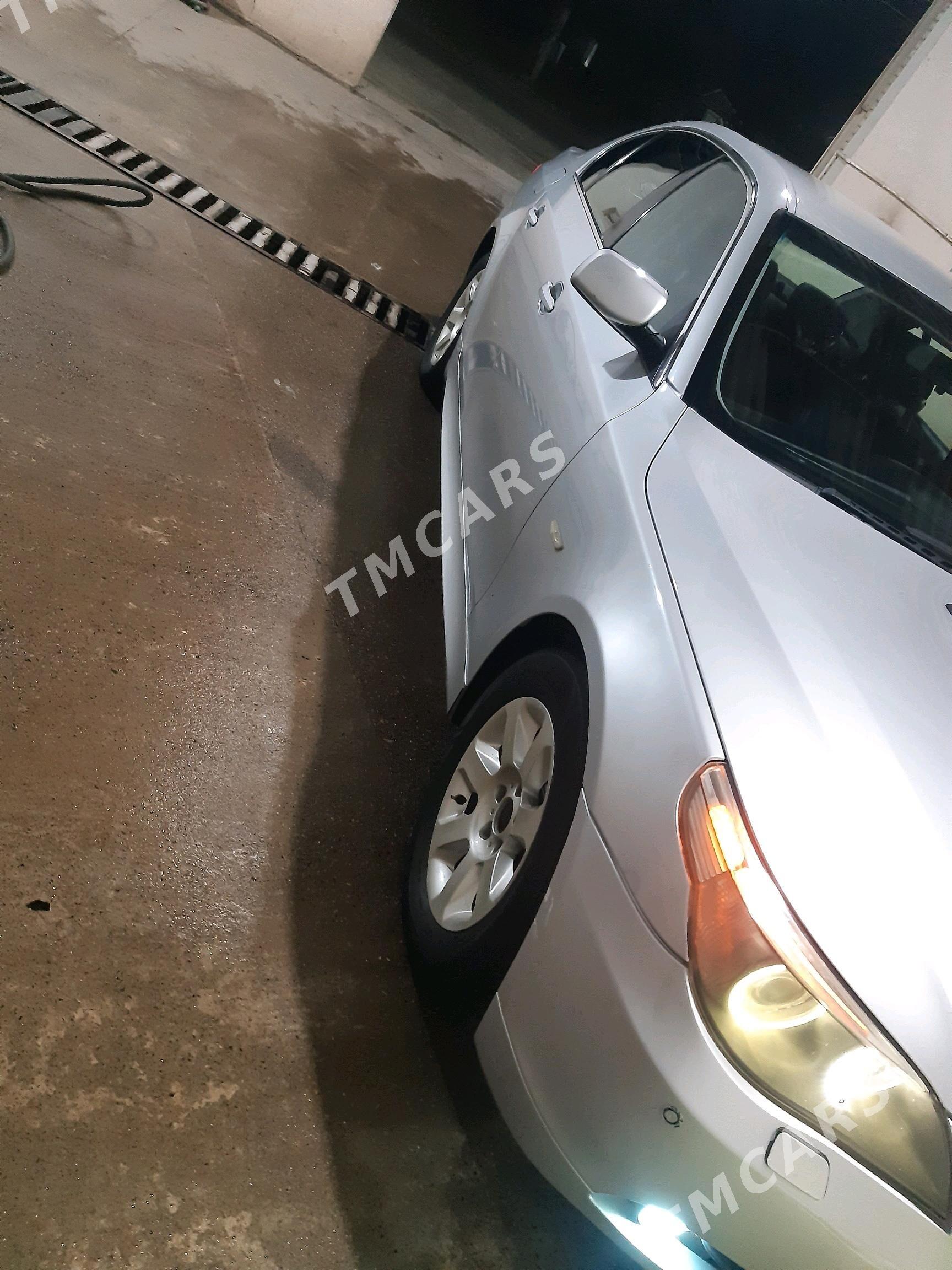 BMW E60 2003 - 130 000 TMT - Мары - img 5