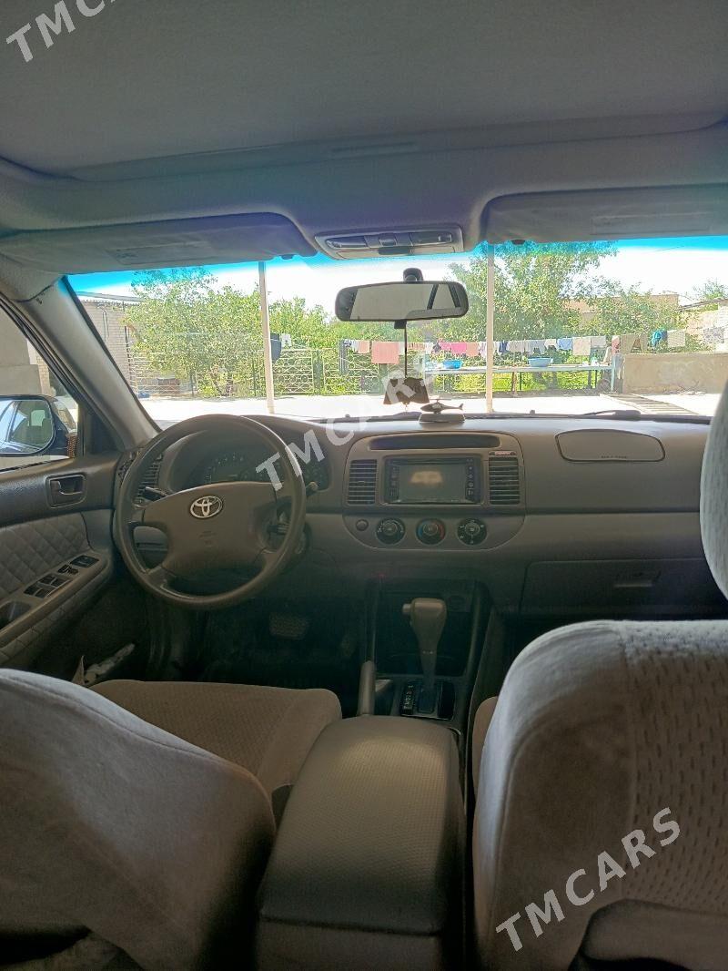 Toyota Camry 2004 - 140 000 TMT - Kerki - img 2